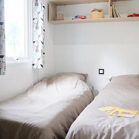 Mobil Xxl 4 - Le Viaduc Campingplads